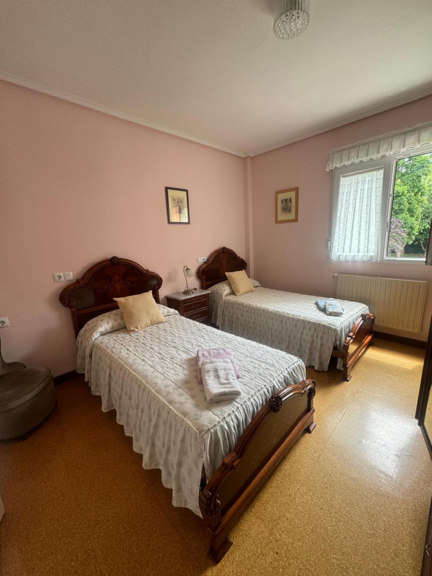 APARTAMENTO EN LLANES con plaza de garaje Exterior foto