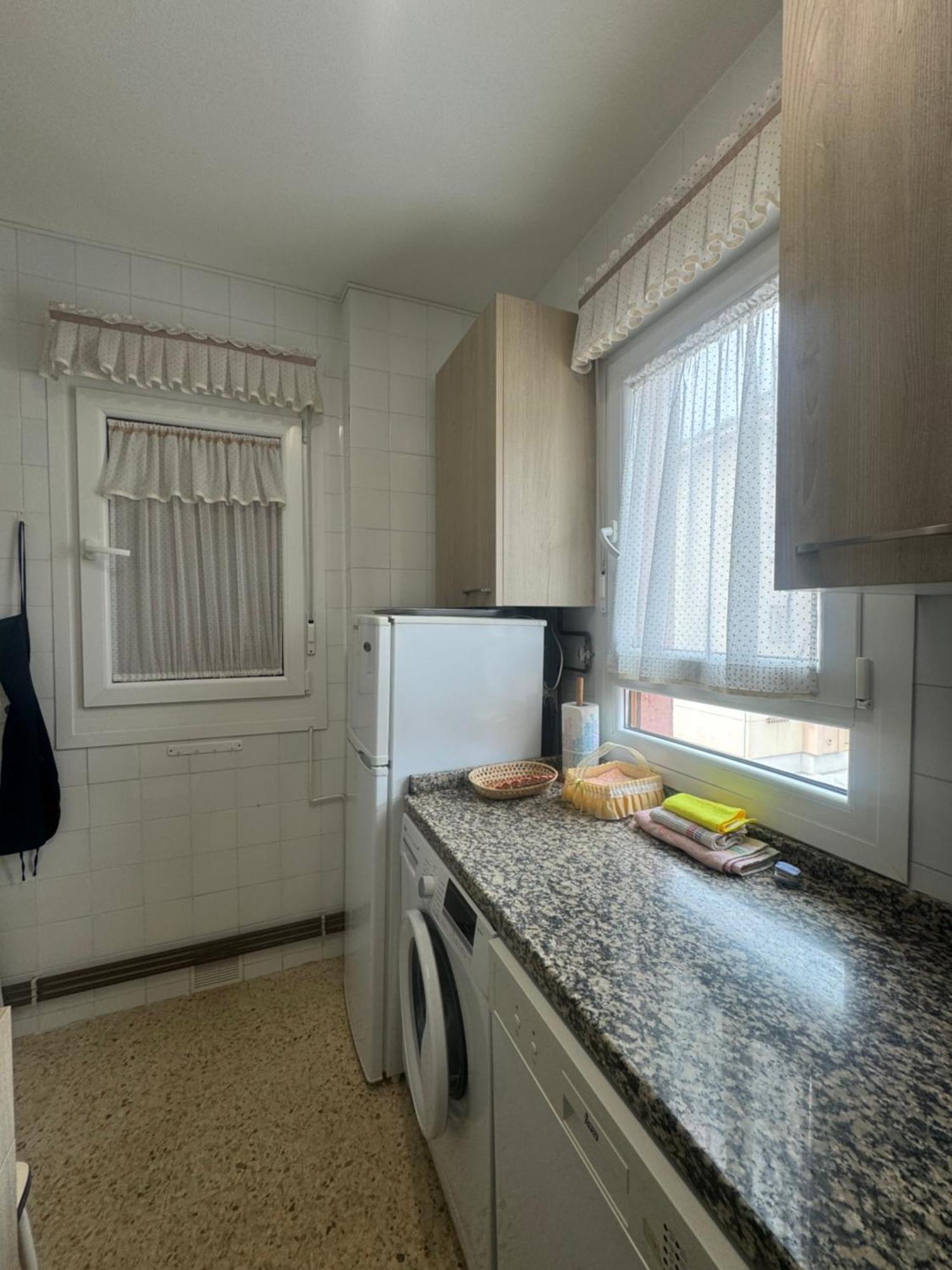APARTAMENTO EN LLANES con plaza de garaje Exterior foto
